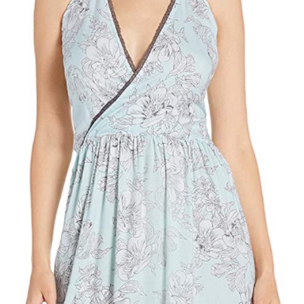 Soft Mint Floral Tie Back Halter Deep V Maxi Dress - Picture 2 of 3
